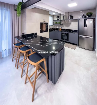 Imagem Apartamento à Venda com 03 Suítes Localizado na 2ª Quadra Mar de Balneário Camboriú - SC