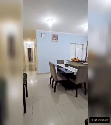 Imagem Casa Térrea com 4 domitórios Nova Atibaia! De 550 mil por 470 mil!