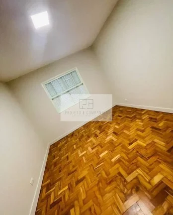 Imagem Casa Sobrado em Jardim Hípico - São Paulo/SP.