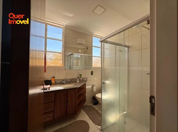 Imagem Imperdível: Apartamento à venda em Ribeirão Preto-SP, Jardim Irajá! 2 quartos, 2 salas, 1 vaga, 77m². Venha conferir!
