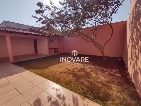 Imagem Casa com 3 dormitórios à venda, 230 m² por R$ 550.000,00 - Residencial Jardim Primavera - Itumbiara/GO