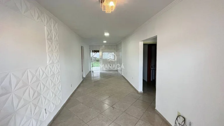 Imagem Casa com 3 Quartos (1 Suíte) – Espaçosa e Aconchegante