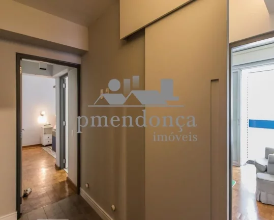 Imagem Lindo apartamento reformado em Higienópolis com 200m²