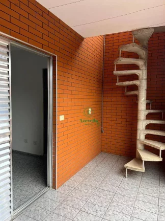 Imagem Sobrado com 3 dormitórios à venda, 298 m² por R$ 500.000,00 - Jardim Adriana - Guarulhos/SP