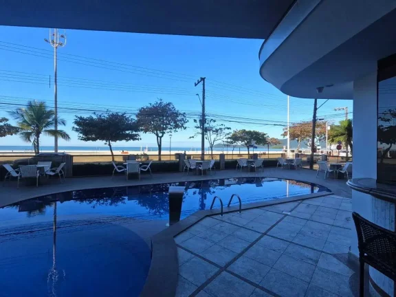 Imagem Apartamento frente mar com 3 suítes e 3 vagas de garagem em Balneário Camboriú/SC