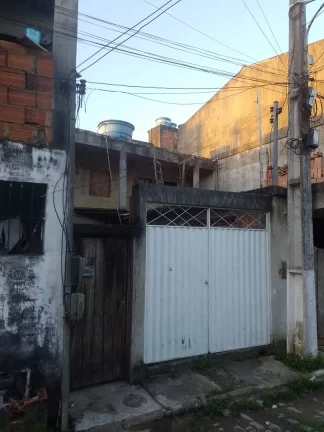 Imagem casa a venda em Macaé RJ. + ponto de comércio Bairro ajuda . 180m2.