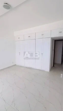 Imagem Apartamento à venda na Avenida Atlântica, 3 quartos, 1 vaga e 130m2.