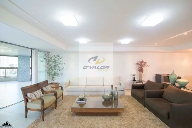Imagem Vendo apartamento de luxo, com 380’m², ampla varanda gourmet, 4 suítes e 4 vagas