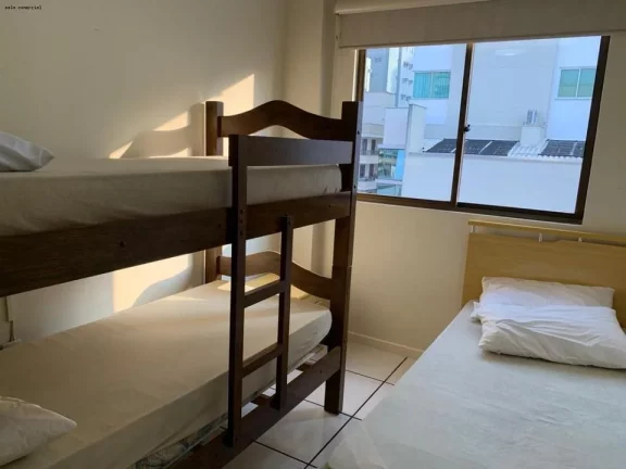Imagem Apartamento 3 dormitórios para Temporada em Itapema, meia praia, 3 dormitórios, 1 suíte, 2 banheiros, 1 vaga