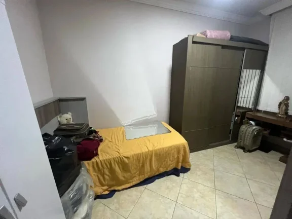 Imagem Ótima Oportunidade: Casa Espaçosa com 4 quartos no bairro Nova Suíça
