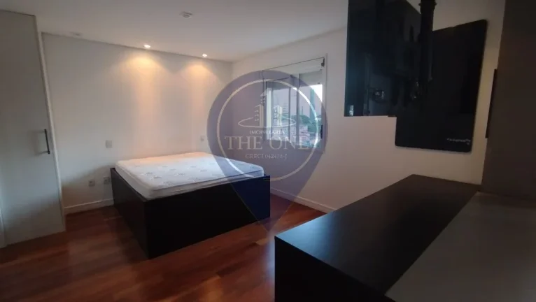 Imagem Apartamento para locação: 2 quartos, 1 suíte, 2 salas, 2 banheiros, 2 vagas no Itaim Bibi, SP - 93m².