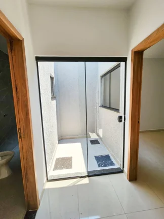 Imagem Casa De 2/4 C Suite No Jardim Ipanema Goiania