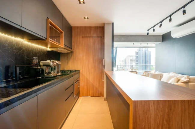 Imagem Apartamento 72M², 2Q, 1 Suíte, 2 Banheiros, 1 Vaga, Varanda, Academia, Piscina Adulto e Infantil, Churrasqueira, Playground, Salão de Festas e Jogos.