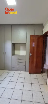 Imagem Oportunidade única: Casa em condomínio com 3 quartos e 160m² no Jardim Manoel Penna, Ribeirão Preto-SP! 2 vagas de garagem. Quer Imóvel Negócios Imobiliários!