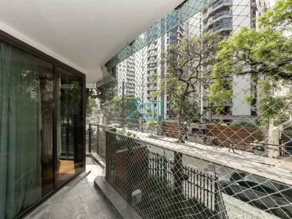 Imagem Apartamento à Venda em Itaim Bibi - São Paulo/SP.