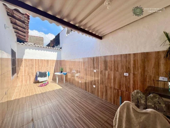 Imagem Casa com 2 dormitórios à venda, 85 m² por R$ 650.000,00 - Boqueirão - Praia Grande/SP