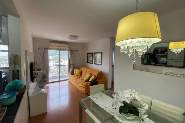 Imagem Excelente apartamento de dois quartos na Praça Seca