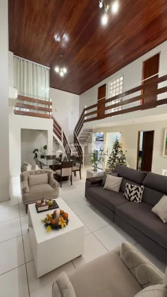 Casa, Bairro - Dom Tomaz 3 quartos sendo dois suítes, uma com closet e banheira
