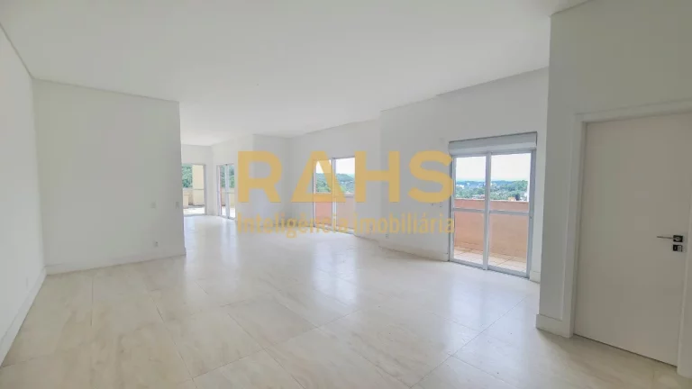 Imagem Linda Cobertura plana no bairro Atiradores, localizada na região central da cidade, proximo dos pri...