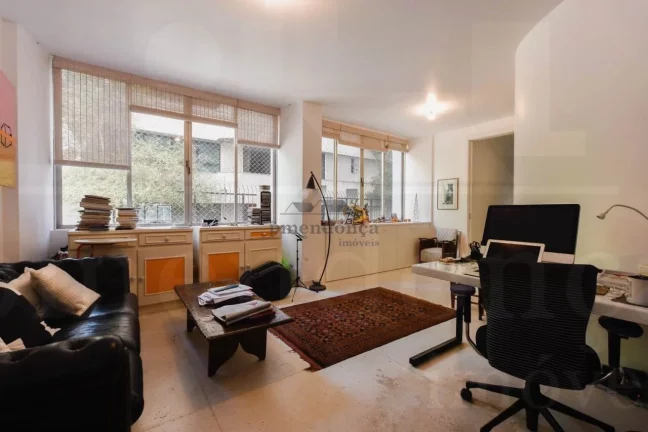 Imagem Apartamento 3 quartos, 1 suite, 1 vaga, 271 m²