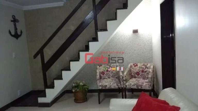 Imagem Casa com 3 dormitórios à venda, 140 m² por R$ 550.000,00 - Jardim Caiçara - Cabo Frio/RJ