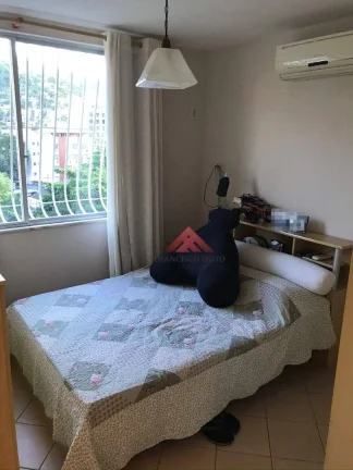 Imagem Apartamento com 2 dormitórios à venda, 65 m² por R$ 358.000,00 - Vital Brasil - Niterói/RJ