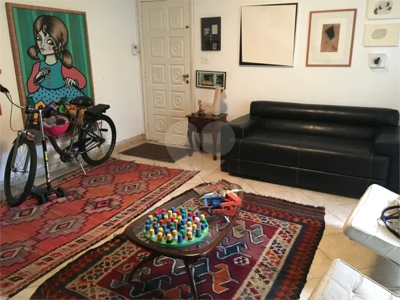 Imagem Casa à venda ou para alugar com 3 quartos, sendo 1 suíte, em Alto da Lapa, São Paulo - SP