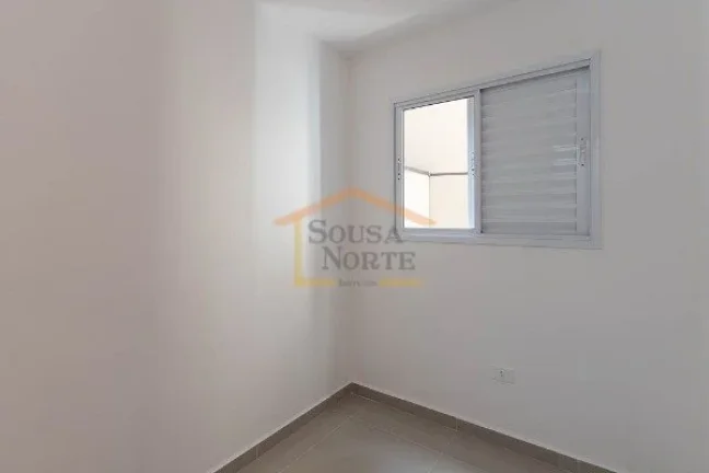Imagem Apartamento com 33,10m², dispõe de 2 dormitórios, sala para dois ambientes, cozinha com gabinete ...