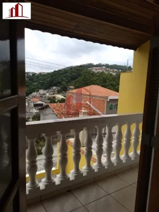 Imagem Casa em Condomínio à Venda em Caieiras-SP, Bairro Real Park - 3 Quartos, 1 Suíte, 2 Salas, 1 Banheiro, 2 Vagas, 270m².