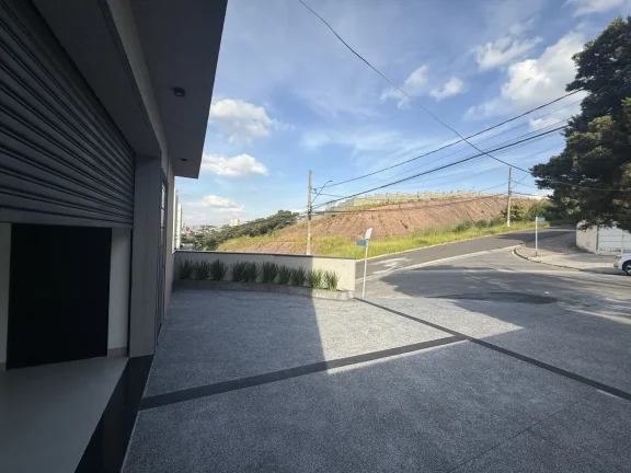 Imagem Prédio c/ Salões Comerciais Disponível para Venda em Cajamar