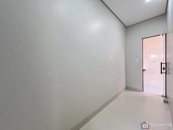 Imagem Casa à Venda no Afonso Queiroz – 3 Quartos, 2 Suítes com Closet e Área Externa