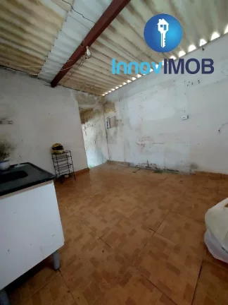 Imagem Casa à venda e locação em Santo André-SP, no Jardim Santa Cristina: 1 quarto, 1 sala, 1 banheiro, 70m² de área. Venha conferir!