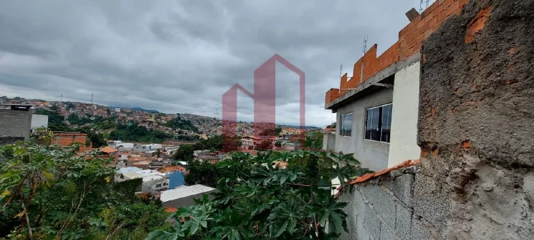 Imagem Imperdível oportunidade: Casa à venda em Franco da Rocha-SP, Centro. 3 quartos, 1 suíte, 1 sala, 2 vagas, 166,30m².