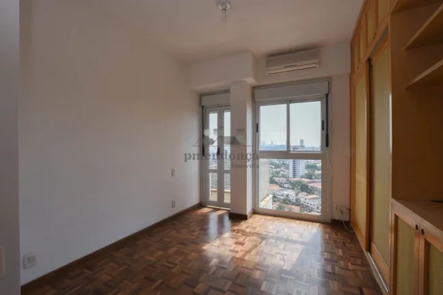 Imagem Cobertura Triplex 2 quartos, 2 vagas, 160 m2
