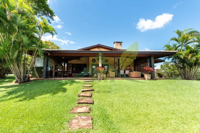 Imagem Propriedade Excepcional em Piracaia: Luxo e Natureza ao Seu Alcance