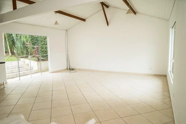 Imagem Terreno no Ecoville, com testada de 15,10 m²