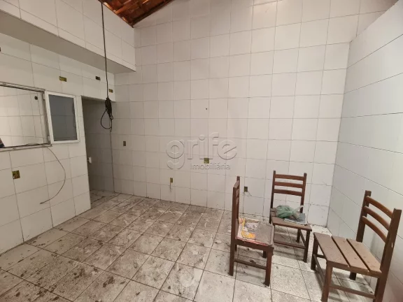 Imagem Excelente casa bem ventilada, em ótima localização na Parquelândia, próximo Av. Bezerra de Mene...