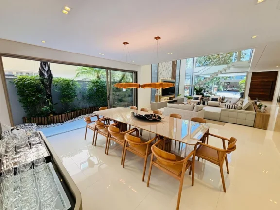 Imagem Luxuosa Casa à Venda na Riviera de São Lourenço Módulo 12 - 6 Quartos, 6 Suítes, 3 Salas, 4 Vagas - Área Externa Espetacular!