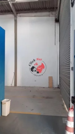 Imagem Amplo Galpão Comercial / Industrial com ​construção em pré-moldado