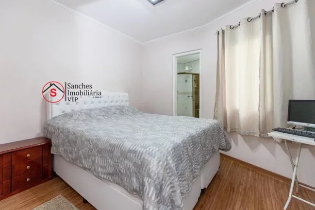 Imagem Sobrado Residencial ,rua tranquila, com boa vizinhança, ao lado de uma praça arborizada, a Casa ?(C) confortável e todos os cômodos bem espaçosos. E, ai