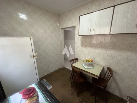 Imagem Apartamento próximo a praia do Embaré com sacada!