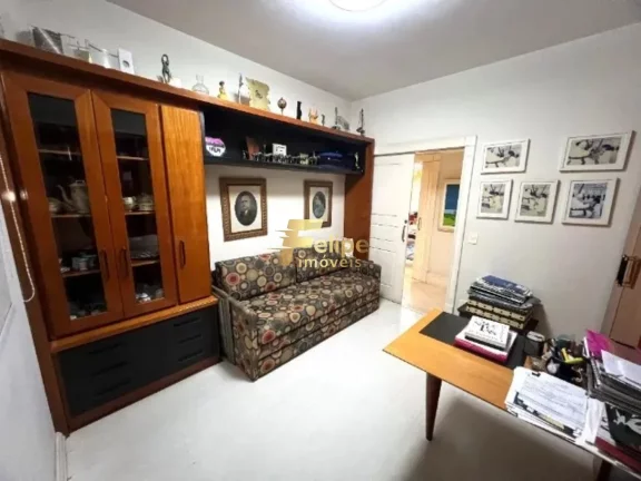 Imagem Vende Apartamento com EXCLUSIVIDADE na Praia do Canto com excelente localização e vista panorâmica para o mar!