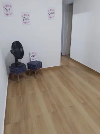 Imagem Apartamento com 2 dormitórios à venda, 45 m² por R$ 220.000,00 - Vila São Carlos - Itaquaquecetuba/SP