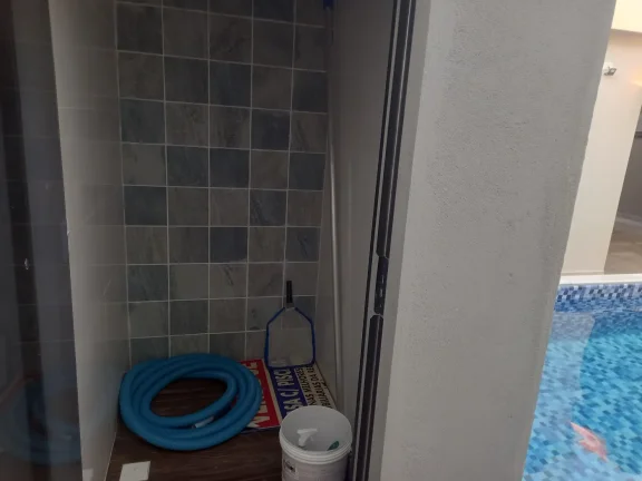 Imagem Casa para Venda em Itanhaém, Bopiranga, 3 dormitórios, 2 suítes, 2 banheiros, 4 vagas
