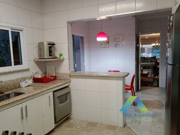 Imagem SOBRADO EM CONDOMÍNIO FECHADO COM 4 DORMITÓRIOS E 4 VAGAS, NA VILA DAS MERCÊS/SP!