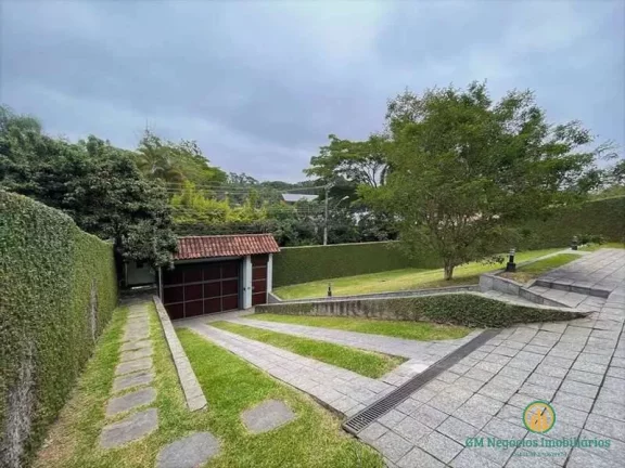 Imagem Casa no Miolo da Granja com 4d / 2sts, piscina, gourmet, hóspedes!