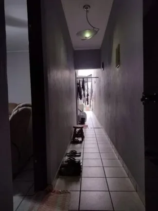 Imagem Casa Assobradada Corredor Lateral 8 vagas 3 Dormitorios Sendo 1 Suíte