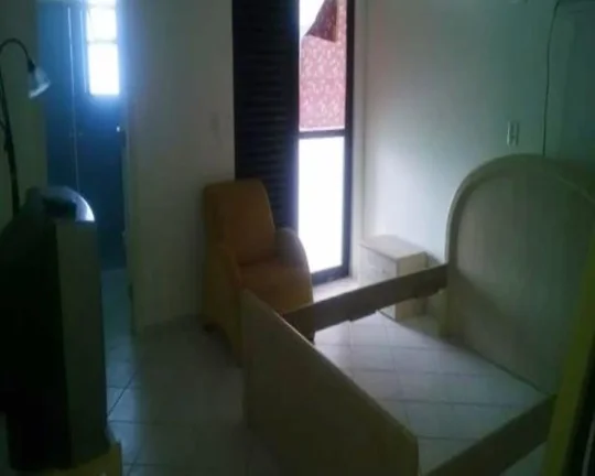 Imagem Apartamento para locação no Guarujá-SP, bairro Morro do Maluf: 3 quartos, 3 suítes, 1 banheiro, 2 vagas de garagem, 200m² de área.