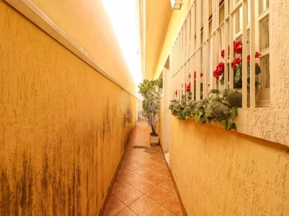 Imagem Casa à venda com 4 quartos, sendo 2 suítes, em Vila Sônia, São Paulo - SP