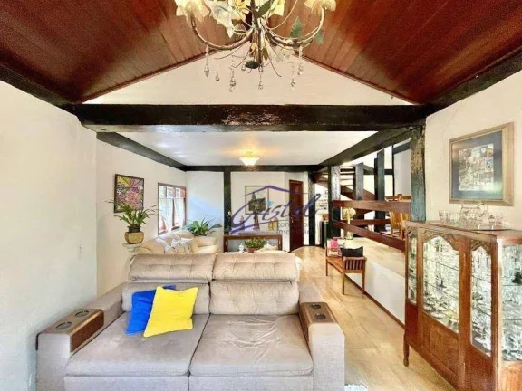 Imagem Casa com 3 quartos (1 suíte) à venda, 183 m² por R$ 1.280.000 - Fazendinha - Granja Viana - SP